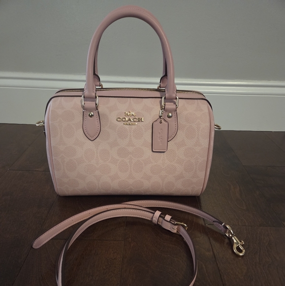 Coach Powder Pink Rowan Medium Size - Picture 1 of 6